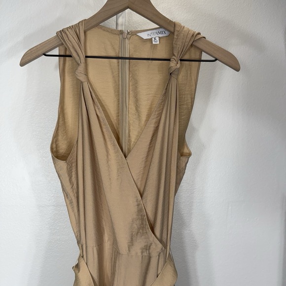 INTERMIX Paula Belted Twill Jumpsuit Size 6 Boho - Picture 3 of 11